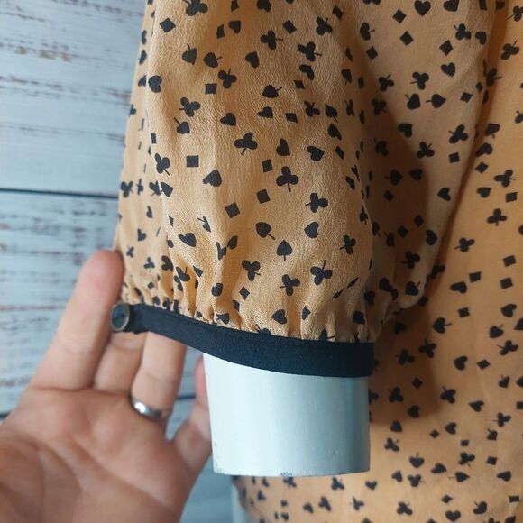 Women's Anthropologie Brand Odille Silk Button Hearts And Spades Novelty Blouse - Picture 5 of 13